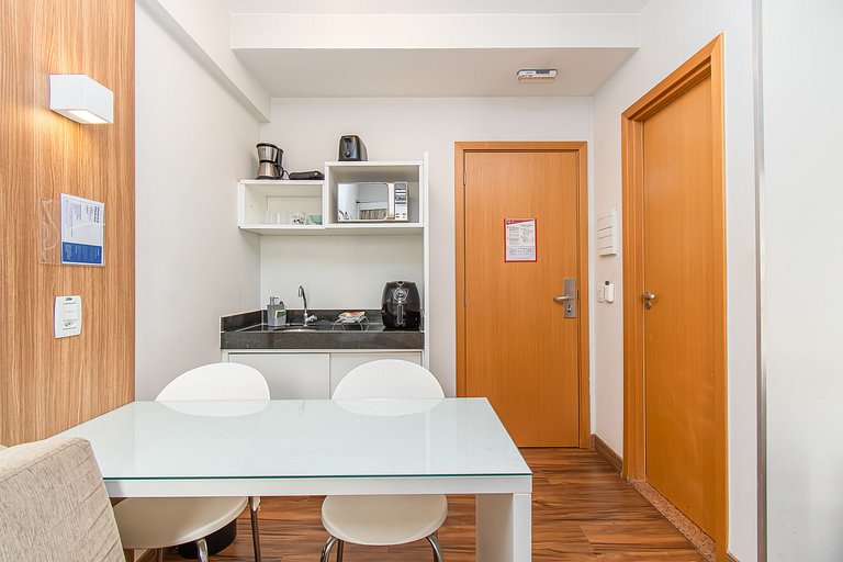 STUDIO EXCELENTE LOCALIZAÇÃO HOTEL S