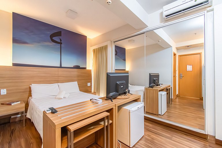 STUDIO EXCELENTE LOCALIZAÇÃO HOTEL S