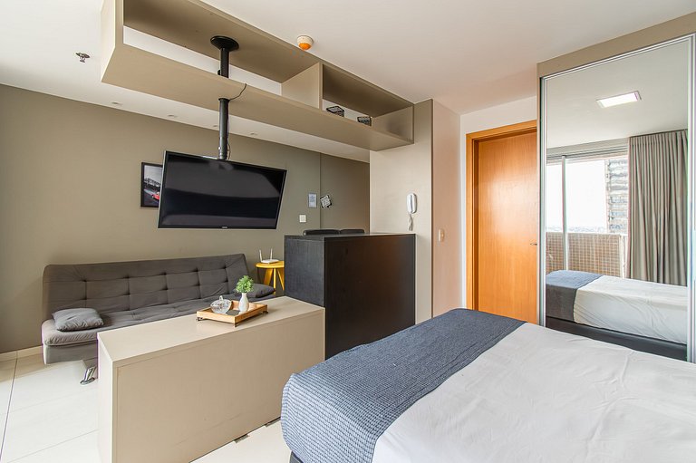 DF PLAZA - Novo decorado completo e linda vista!