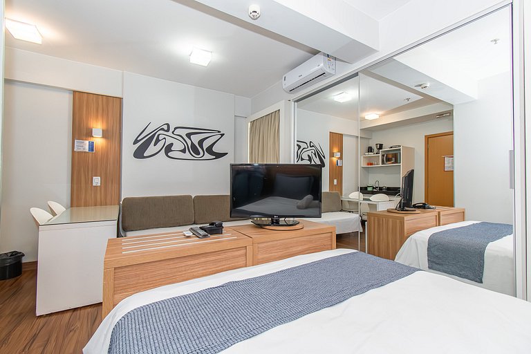 EXCELENTE LOCALIZAÇÃO - 250 METROS DO METRÔ