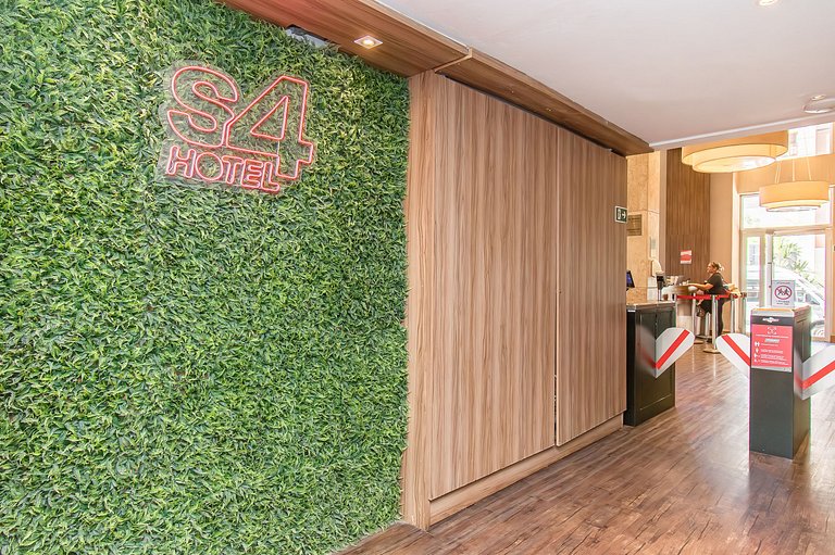 EXCELENTE LOCALIZAÇÃO - 250 METROS DO METRÔ