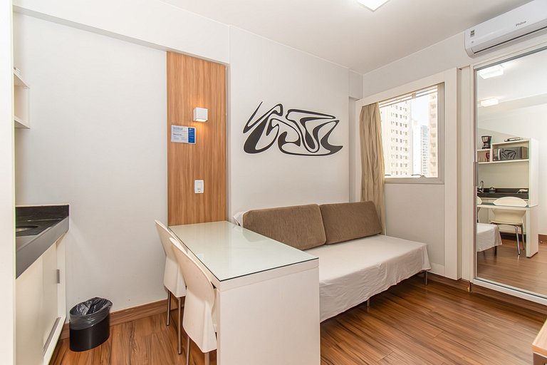 EXCELENTE LOCALIZAÇÃO - 250 METROS DO METRÔ